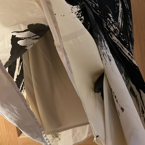 Beautiful anthropology skirt!! - Picture 7 of 7